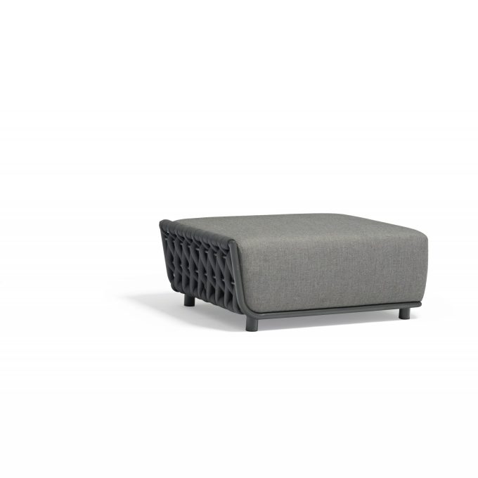 HU09_Ottoman_AN_HiRes Hug Ottoman